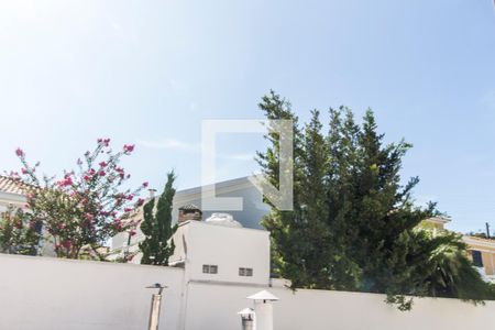 Casa de condomínio à venda com 200m², 4 quartos e 2 vagas Casa de condomínio à venda com 200m², 4 quartos e 2 vagasVista do Quarto 2