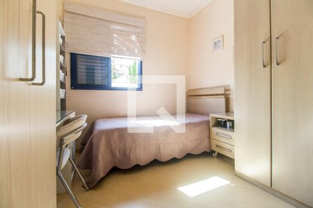 Casa de condomínio à venda com 200m², 4 quartos e 2 vagas Casa de condomínio à venda com 200m², 4 quartos e 2 vagasQuarto 2