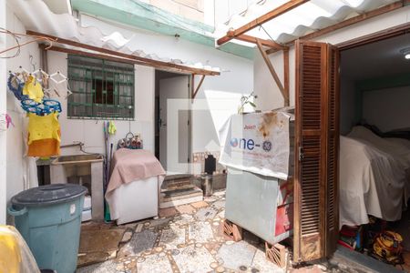 Casa à venda com 250m², 4 quartos e 4 vagasÁrea de Serviço