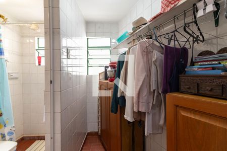 Casa à venda com 250m², 4 quartos e 4 vagasCozinha - Corredor