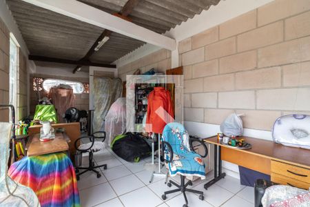 Casa à venda com 250m², 4 quartos e 4 vagasSalão