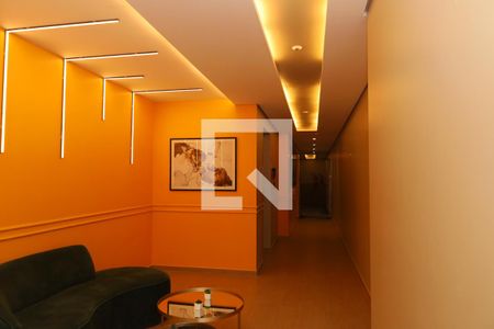 Apartamento à venda com 45m², 2 quartos e 1 vagaÁrea comum - Saguão do condomínio