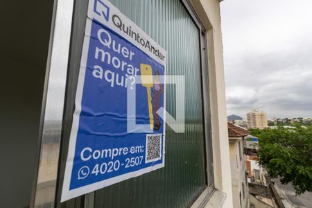 Apartamento à venda com 100m², 2 quartos e sem vagaQuarto 2 Placa