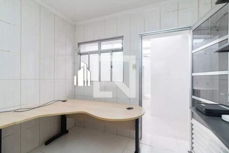Casa à venda com 180m², 2 quartos e 3 vagas