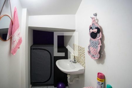 Casa à venda com 125m², 2 quartos e 2 vagasLavabo