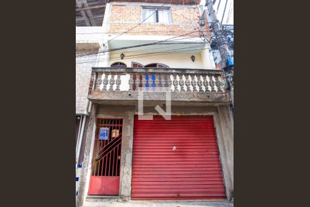 Casa à venda com 125m², 2 quartos e 2 vagasFachada