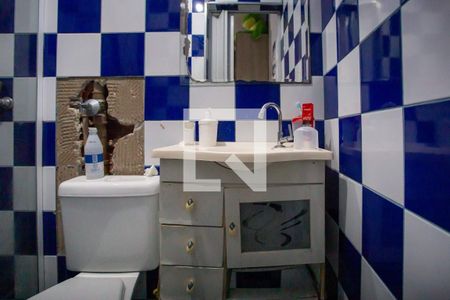 Casa à venda com 125m², 2 quartos e 2 vagasBanheiro da Suíte