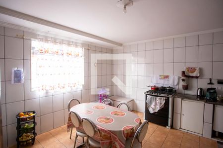 Casa à venda com 125m², 2 quartos e 2 vagasCozinha