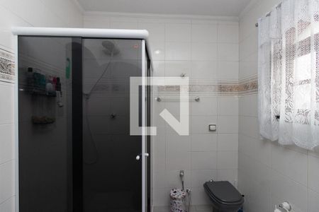 Casa à venda com 180m², 4 quartos e 2 vagas Casa à venda com 180m², 4 quartos e 2 vagasBanheiro Social