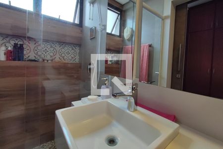 Apartamento à venda com 105m², 3 quartos e 2 vagasBanheiro Suíte