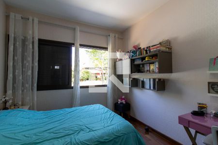 Casa de condomínio à venda com 360m², 3 quartos e 4 vagas Casa de condomínio à venda com 360m², 3 quartos e 4 vagasQuarto 2