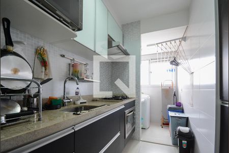 Apartamento para alugar com 56m², 2 quartos e 1 vaga Apartamento para alugar com 56m², 2 quartos e 1 vagaCozinha - Armários