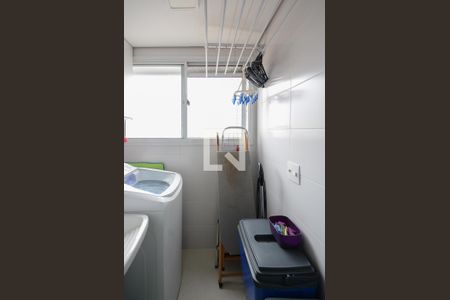 Apartamento para alugar com 56m², 2 quartos e 1 vaga Apartamento para alugar com 56m², 2 quartos e 1 vagaÁrea de Serviço