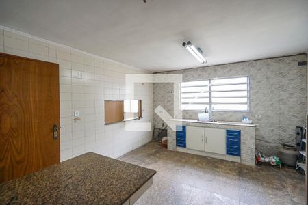 Casa à venda com 340m², 4 quartos e 1 vaga Casa à venda com 340m², 4 quartos e 1 vagaCozinha