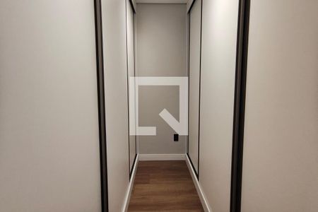 Casa de condomínio à venda com 210m², 3 quartos e 4 vagasCloset Suíte 3