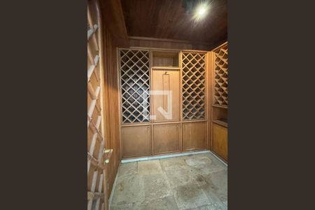 Casa de condomínio para alugar com 486m², 4 quartos e 8 vagasadega