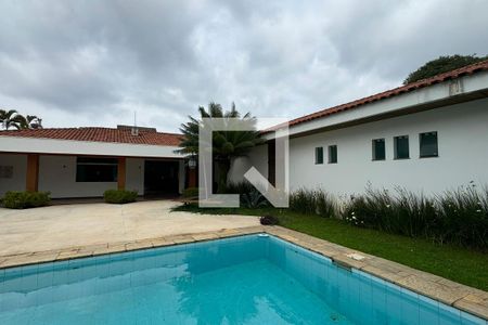 Casa de condomínio para alugar com 486m², 4 quartos e 8 vagasPiscina