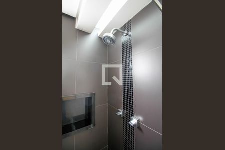 Apartamento à venda com 120m², 1 quarto e 2 vagas Apartamento à venda com 120m², 1 quarto e 2 vagasBanheiro da Suíte (Chuveiro 1)