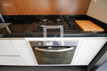 Apartamento à venda com 120m², 1 quarto e 2 vagas Apartamento à venda com 120m², 1 quarto e 2 vagasCozinha e Área de Serviço (Cooktop e Forno)