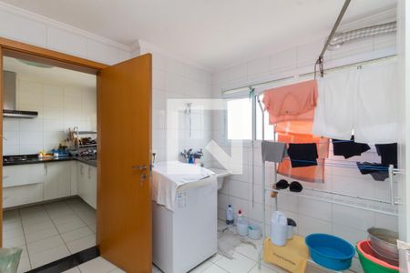 Apartamento para alugar com 205m², 4 quartos e 3 vagas Apartamento para alugar com 205m², 4 quartos e 3 vagasLavanderia