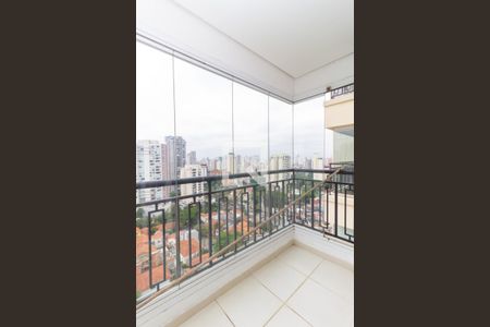 Apartamento para alugar com 205m², 4 quartos e 3 vagas Apartamento para alugar com 205m², 4 quartos e 3 vagasvaranda