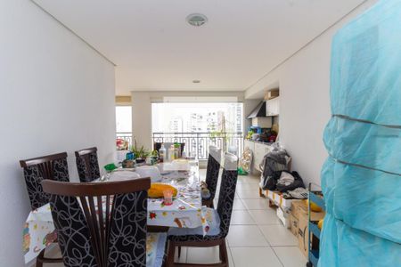 Apartamento para alugar com 205m², 4 quartos e 3 vagas Apartamento para alugar com 205m², 4 quartos e 3 vagasCozinha