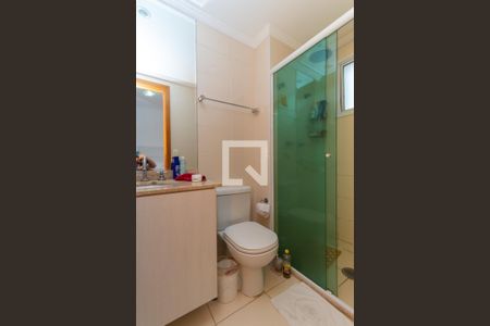 Apartamento para alugar com 205m², 4 quartos e 3 vagas Apartamento para alugar com 205m², 4 quartos e 3 vagasBanheiro da Suíte 1