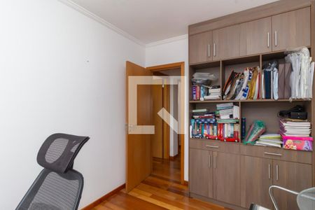 Apartamento para alugar com 205m², 4 quartos e 3 vagas Apartamento para alugar com 205m², 4 quartos e 3 vagasQuarto 4