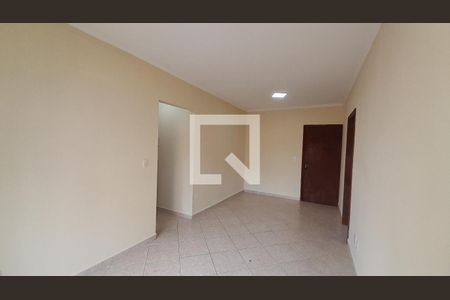 Sala de apartamento para alugar com 1 quarto, 57m² em Tupi, Praia Grande