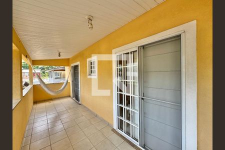 Casa de condomínio à venda com 560m², 5 quartos e 3 vagas Casa de condomínio à venda com 560m², 5 quartos e 3 vagasSuíte 1 e 2 - Varanda