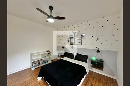 Casa de condomínio à venda com 560m², 5 quartos e 3 vagas Casa de condomínio à venda com 560m², 5 quartos e 3 vagasQuarto 1