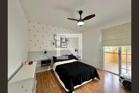 Casa de condomínio à venda com 560m², 5 quartos e 3 vagas Casa de condomínio à venda com 560m², 5 quartos e 3 vagasQuarto 1