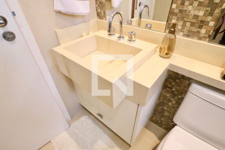 Apartamento à venda com 221m², 4 quartos e 4 vagas Apartamento à venda com 221m², 4 quartos e 4 vagasQuarto 2