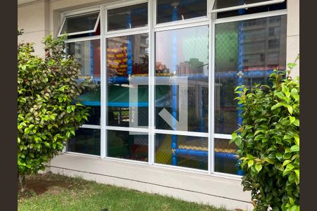 Apartamento à venda com 221m², 4 quartos e 4 vagas Apartamento à venda com 221m², 4 quartos e 4 vagasÁrea comum