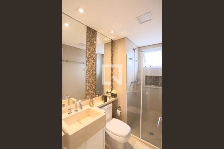 Apartamento à venda com 221m², 4 quartos e 4 vagas Apartamento à venda com 221m², 4 quartos e 4 vagasBanheiro do Quarto 2