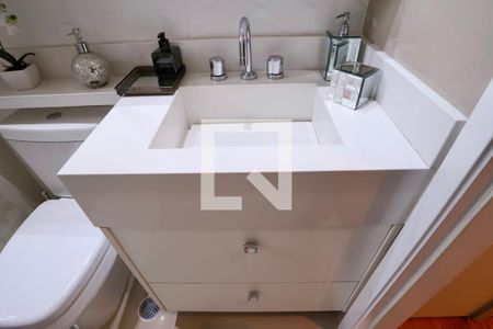 Apartamento à venda com 221m², 4 quartos e 4 vagas Apartamento à venda com 221m², 4 quartos e 4 vagasBanheiro do Quarto 1