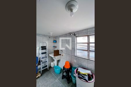 Casa à venda com 210m², 3 quartos e 5 vagasÁrea de ServiçoÁrea de Serviço