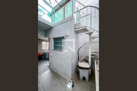 Casa à venda com 210m², 3 quartos e 5 vagasÁrea de Serviço