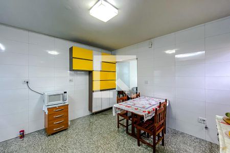 Casa à venda com 210m², 3 quartos e 5 vagasCozinha