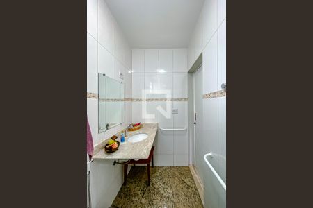 Casa à venda com 210m², 3 quartos e 5 vagasSuíte 2