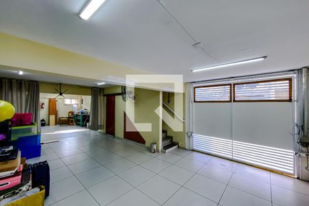 Casa à venda com 210m², 3 quartos e 5 vagasGaragem