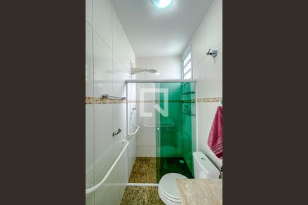 Casa à venda com 210m², 3 quartos e 5 vagasSuíte 2