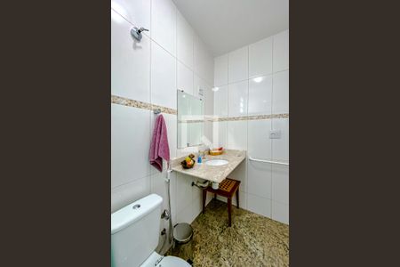 Casa à venda com 210m², 3 quartos e 5 vagasSuíte 2