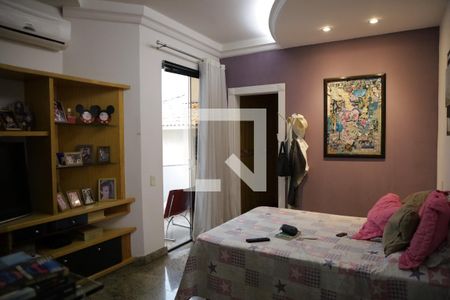 Casa de condomínio para alugar com 590m², 5 quartos e 8 vagasQuarto 