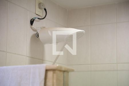 Casa de condomínio para alugar com 590m², 5 quartos e 8 vagasBanheiro