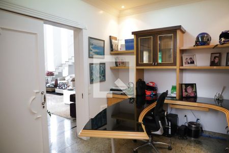 Casa de condomínio para alugar com 590m², 5 quartos e 8 vagasSala