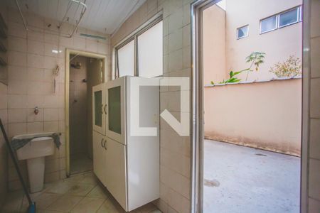 Apartamento à venda com 100m², 2 quartos e 1 vagaÁrea de Serviço