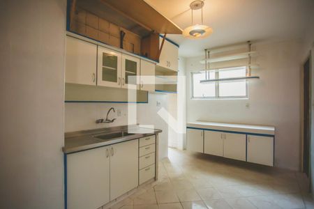 Apartamento à venda com 100m², 2 quartos e 1 vagaCozinha