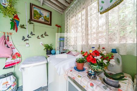 Casa à venda com 250m², 6 quartos e 2 vagasÁrea de Serviço casa 2