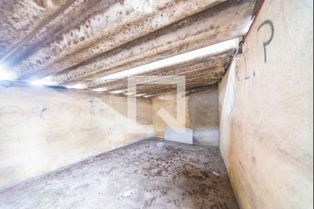 Casa à venda com 250m², 6 quartos e 2 vagasGaragem casa 1